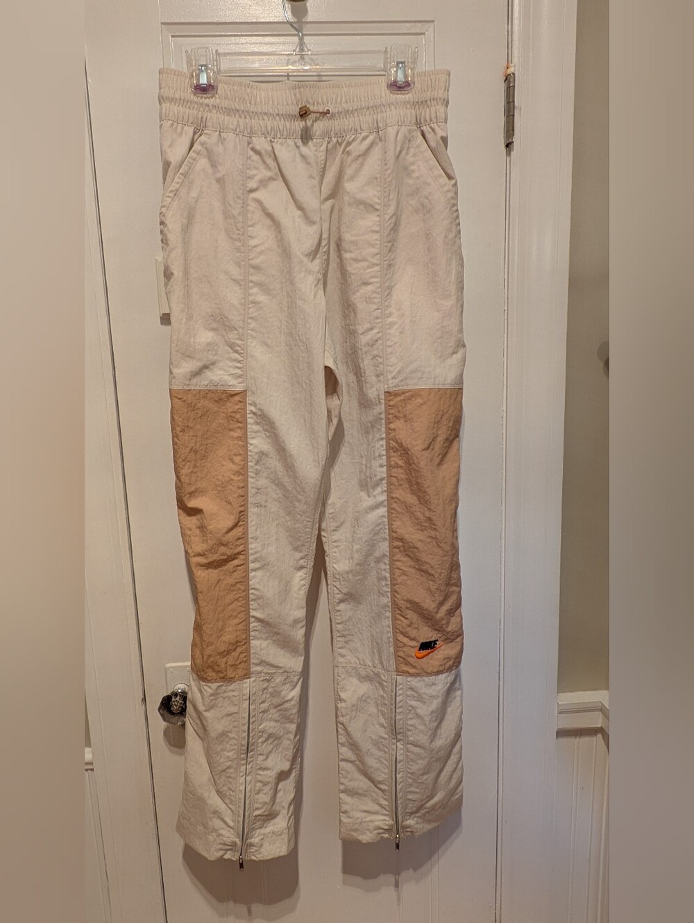 Nike Women's Cream and Tan Patchwork Athletic Pants
